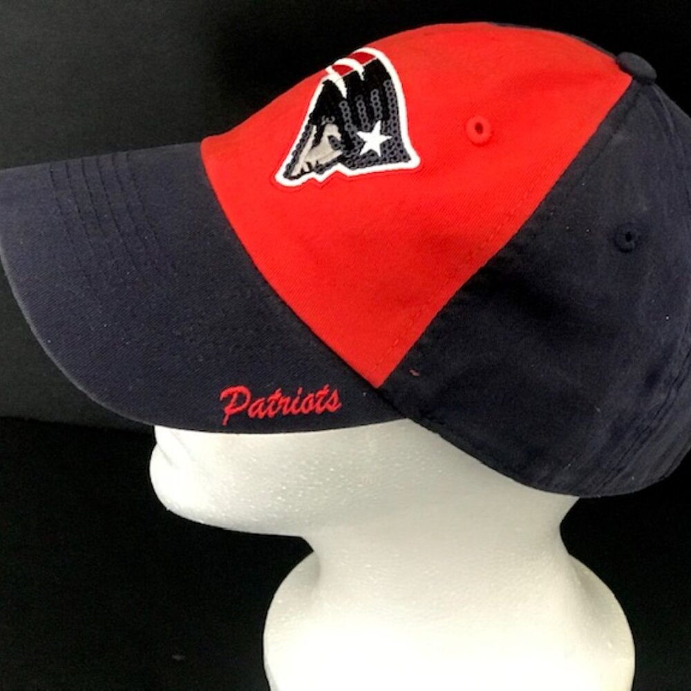 NFL SEQUIN LOGO *NEW ENGLAND PATRIOTS* TEAM APPAREL NAVY BLUE/RED- WOMEN'S CAP